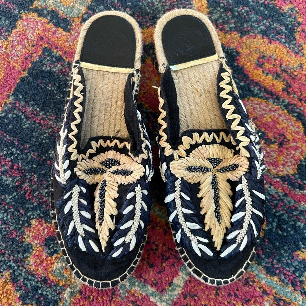 Zi | Women’s Navy/Tan/White Embroidered and Beaded Slip On Espadrille‎ Flats 6.5